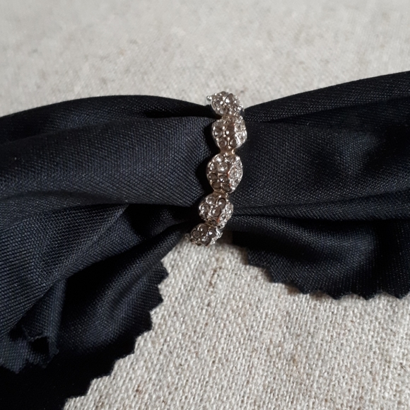 House of Harlow 1960 Cluster Band Ring - Picture 2 of 4